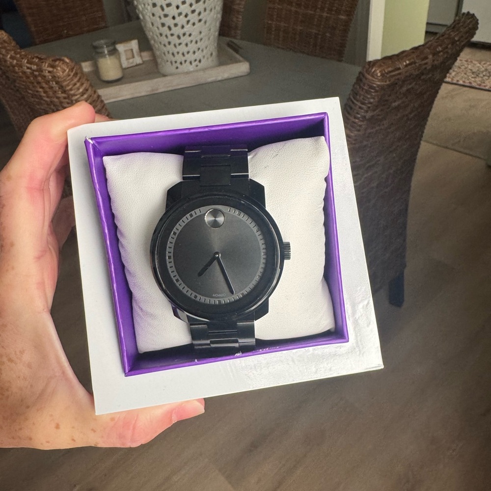 Black and Gray Men's Watch